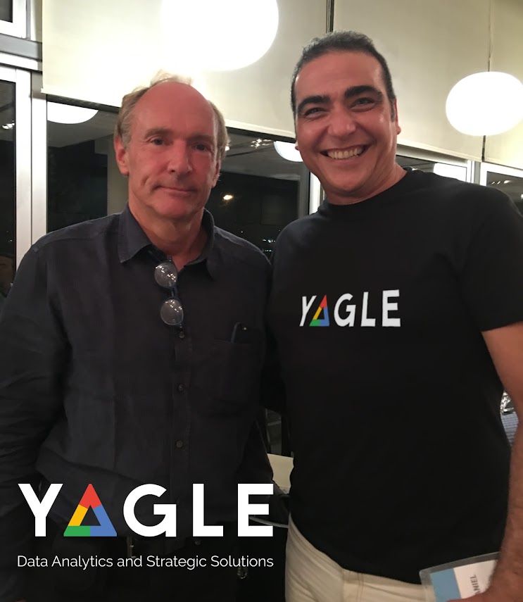 Gustavo Barón con Tim Berners-Lee, inventor de la World Wide Web.